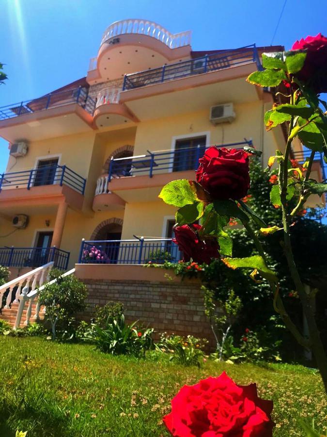 Vila Laura Pasha Villa Ksamil Exterior photo